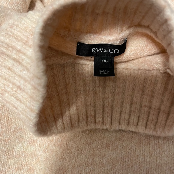 RW&Co. “Fooler” Tunic Sweater, Light Pink, Size Large - Picture 7 of 10